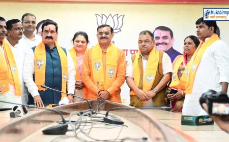 गृह मंत्री नरोत्तम मिश्रा की रणनीति के आगे क्लीन बोल्ड हुए कमलनाथ