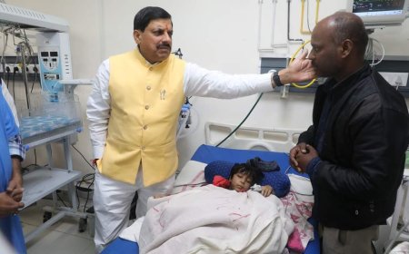 बीमार 'अस्पताल की सर्जरी' में जुटे डॉ. मोहन यादव