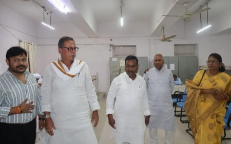 Mukhbir की बात पहुंची अजय सिंह के पास,मंच से कहा कमलेश्वर से ज्यादा पैसे प्रीती भाभी के पास हैं