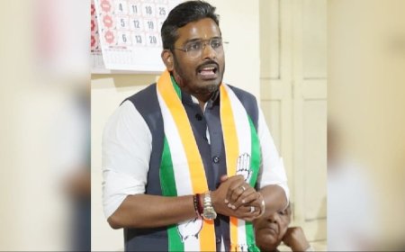इंदौर में 'बम' हुआ डिफ्यूज,कांग्रेस उम्मीदवार अक्षय कांति बम ने वापस लिया अपना नामांकन