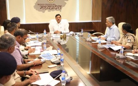 काम नहीं करने वाले अधिकारियों पर गिरेगी गाज,थोक में तबादलों की तैयारी,प्रशासनिक कसावट पर जोर