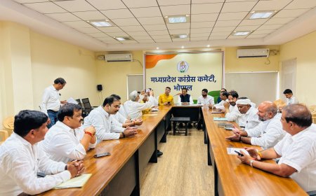 कांग्रेस को लगी थी हार की बीमारी,अब पीसीसी चीफ जीतू पटवारी ने ढूंढा इलाज,पार्टी को मेडिसिन देकर करेंगे भविष्य के लिए तैयार