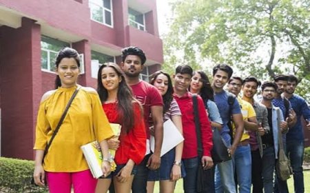 कॉलेजों में जींस और टी-शर्ट नहीं कुर्ता और सलवार सूट पहन कर आएंगी छात्राएं,सरकार ने जारी किया सख्त आदेश