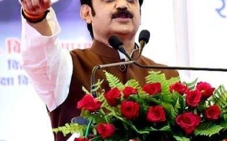 रीवा का स्वास्थ्य सुधारने में नाकाम रहे राजेन्द्र शुक्ला,दूसरे जिलों के स्वास्थ्य की करते हैं बात,अस्पतालों में नहीं चिकित्सक