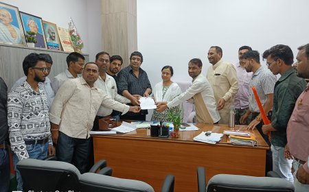 संविदा एवं ठेका श्रमिक कर्मचारी संघ इंटक ने दिया ज्ञापन,वेतन वृद्धि का आदेश जारी नहीं होने के कारण दिया ज्ञापन