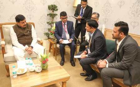 बुंदेलखंड की धरती पर बड़ी संख्या में लगेंगे उद्योग,सीएम मोहन यादव ने उद्यमियों से की वन-टू- वन चर्चा