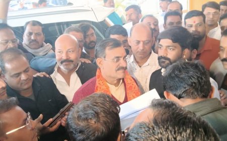 'नाराज कार्यकर्ताओं से 'घिरे' बीजेपी अध्यक्ष वीडी शर्मा,'मंडल अध्यक्षों’ के  'निष्पक्ष' उनाव पर उठे सवाल