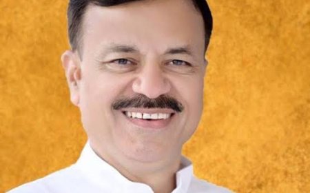 '500 शिक्षक स्कूल' नहीं आते शिक्षा मंत्री ने मंच पर स्वीकारी बात,कांग्रेस अध्यक्ष ने किया प्रहार