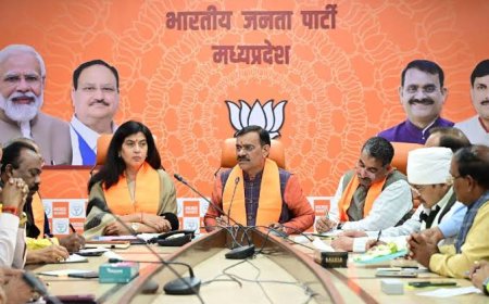 सब की अपनी-अपनी भाजपा,नहीं सुलझा अध्यक्षों का पेंच,वरिष्ठ नेताओं ने रुकवाई सूची