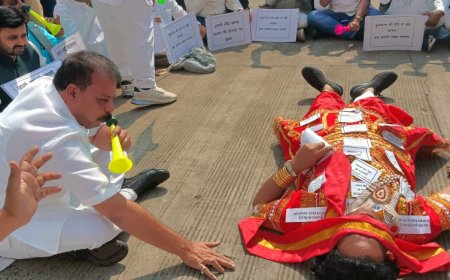 विधानसभा पहुंचा कुंभकरण,कांग्रेस विधायकों के बीन बजाने पर भी नहीं जागा कुंभकरण,पढ़िए पूरी खबर