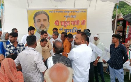 घंटो तक इंतजार कराने के बाद पहुंचे कांग्रेस अध्यक्ष पटवारी,मीडिया ने किया बहिष्कार