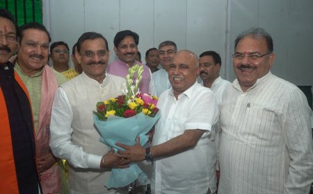 वीडी समर्थकों की संगठन से छुट्टी होना तय,कई जिला अध्यक्षों सहित अन्य समर्थकों को चिन्हित कर उनके कामों की हो रही समीक्षा