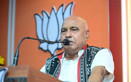 ‘होर्डिंग-बैनर’ पर दूसरे दिन भी सख्त हुए बीजेपी अध्यक्ष खंडेलवाल,कहा होर्डिंग बैनर न लगाएं काम करके दिखाएं