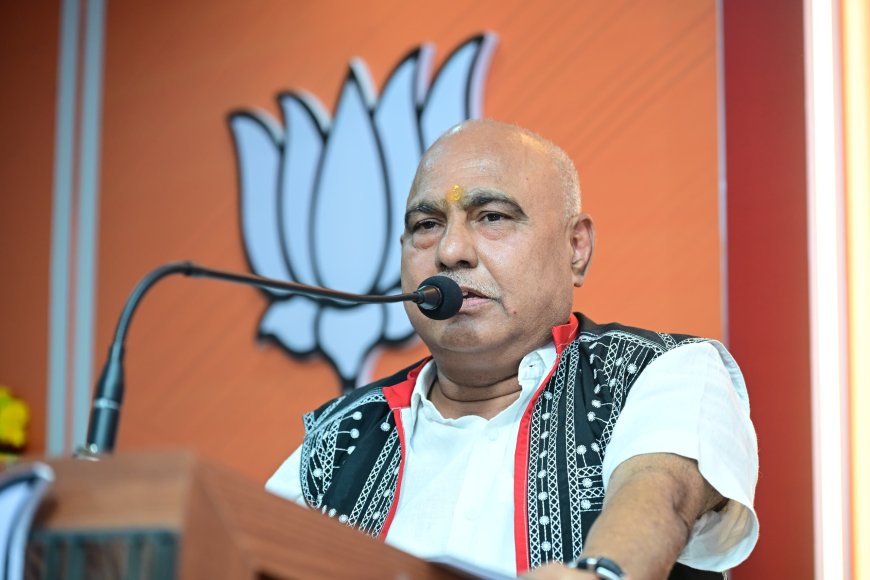 ‘होर्डिंग-बैनर’ पर दूसरे दिन भी सख्त हुए बीजेपी अध्यक्ष खंडेलवाल,कहा होर्डिंग बैनर न लगाएं काम करके दिखाएं