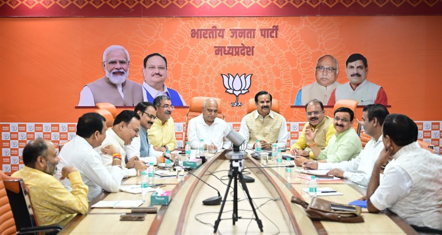 कांग्रेस से भाजपा में आए ढाई लाख से अधिक कार्यकर्ता भाजपा के लिए बने समस्या,एडजस्ट करने के लिए पसोपेश में भाजपा