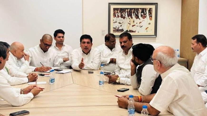 कांग्रेस नेता रात भर मोबाइल में टकटकी लगा कर लिष्ट का करते रहे इंतजार,नहीं निकला संगठन के ‘सृजन’ नतीजा