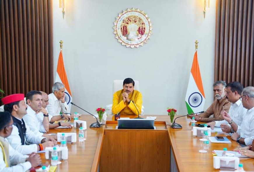 आरक्षण की 'मलाई' पक्ष-विपक्ष ने मिल कर खाई,अब नहीं चलेगी मैदानी लड़ाई