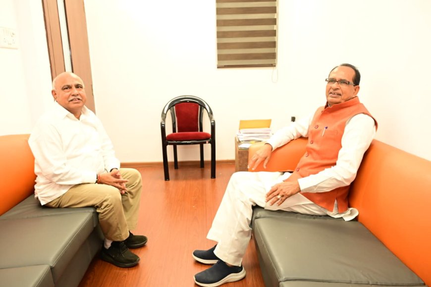 ‘शिव-खंडेलवाल’ मुलाकात से भाजपा में बढ़ी चहल कदमी,निगम-मंडलों को लेकर हुई दोनों के बीच चर्चा