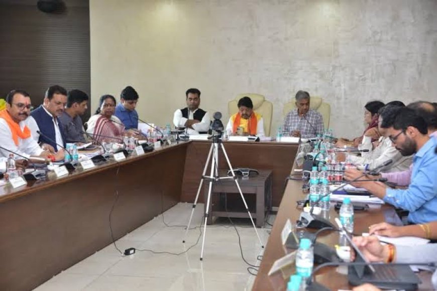 मप्र में हजारों कर्मचारियों की 'रोटी' पर संकट,हटाए जाएंगे 'दैनिक वेतन भोगी'