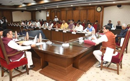 प्रत्यक्ष प्रणाली से होगा चुनाव मोहन कैबिनेट का बड़ा फैसला कांग्रेसी पार्षदों ने फैसले को बताया गलत