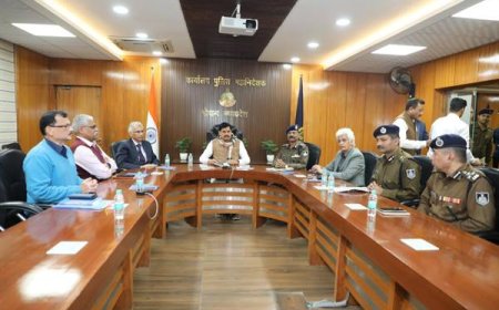 सीएम यादव ने पुलिस अधिकारियों की क्लास लगाते हुए एसपी को किया लाइन अटैच