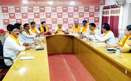 भाजपा में पांच नियुक्तियों के बाद सन्नाटे से कुछ बड़ा होने की संभावना