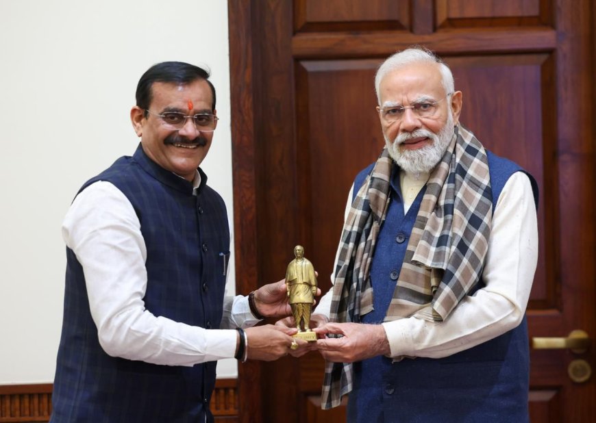 बीजेपी के पूर्व अध्यक्ष वीडी शर्मा की केन्द्रीय नेताओं से मुलाकात ने सियासी सिहरन के बीच बढ़ी 'गर्मी'
