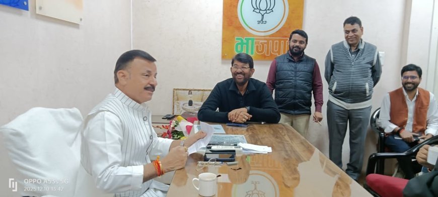 भाजपा के सहयोग सेल में कार्यकर्ताओं की घटती भीड़ दे रही कई प्रश्नों को जन्म