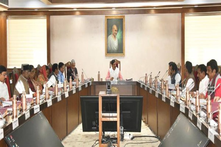 कैबिनेट बैठक में मुख्यमंत्री सड़क योजना से लेकर मेट्रो की रफ्तार और स्थाई-अस्थाई नौकरियों पर बड़ा फैसला