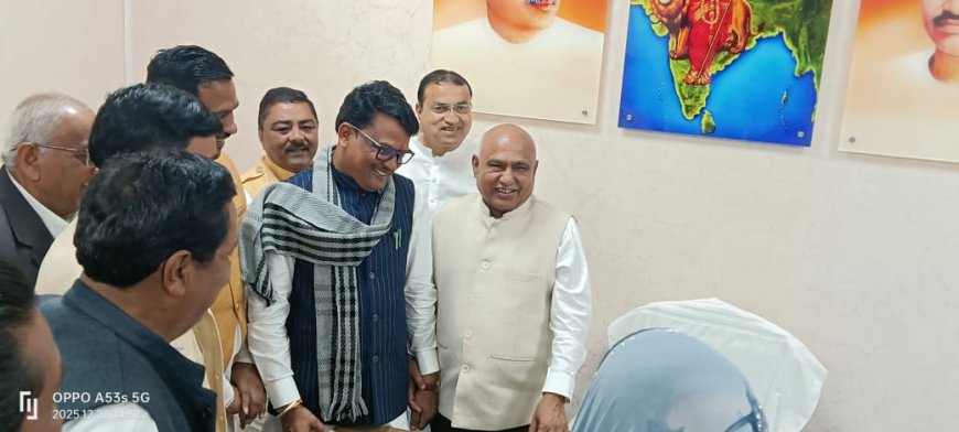 मंत्री नागर सिंह चौहान का बयान कार्यकर्ता सरकार और संगठन से संतुष्ट हैं इसलिए नहीं आते प्रदेश कार्यालय