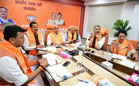 अगले सप्ताह शिवप्रकाश लेंगे बीजेपी पदाधिकारियों की बैठक वहीं पर निगम-मंडलों की नियुक्ति होगी फायनल