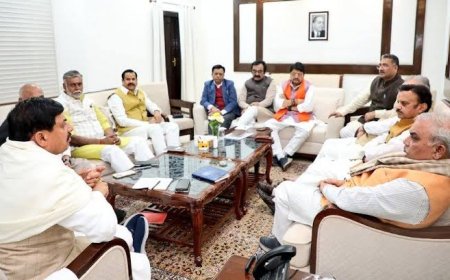 ब्राह्मण नेताओं को 'ठिकाने' लगा कर भाजपा ओबीसी हितैषी बनने का कर रही प्रयास