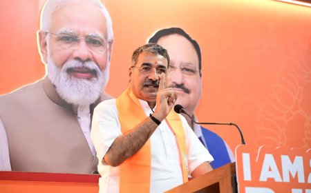 'ब्राह्मण' होने के कारण हितानंद शर्मा को गवानी पड़ी कुर्सी पढ़िए मुखबिर पर पूरी खबर