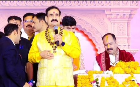 डबरा नवग्रह शक्तिपीठ में सुबह पांच बजे उमड़ा आस्था और विश्वास का जन सैलाव डाक्टर नरोत्तम मिश्रा ने व्यक्त की कृतज्ञता