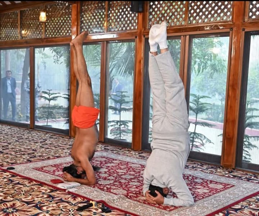 योग के राजा 'शीर्षासन' से प्रदेश के 'राजा' बनने में 'शीर्षासन'  का योगदान