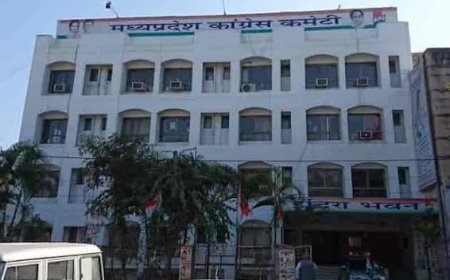 भाजपा के संपर्क में कांग्रेस के कई विधायक राज्यसभा चुनाव में क्रास वोटिंग संभव टेंशन में कांग्रेस