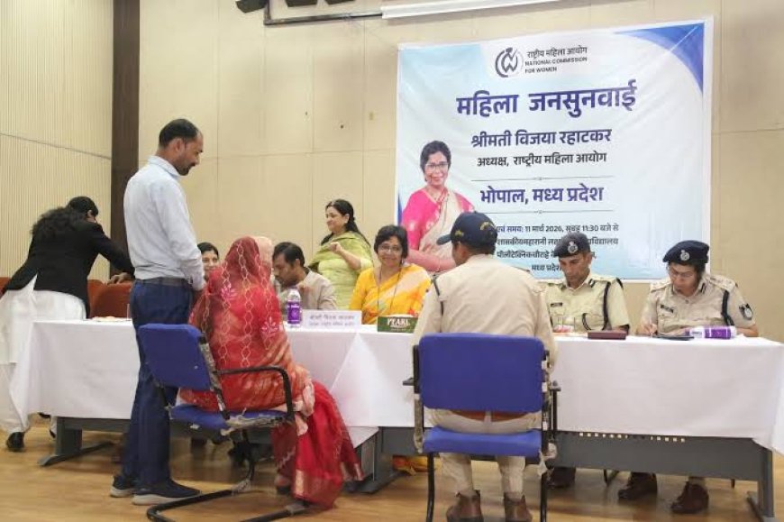 ये कैसी कमिश्नर प्रणाली जहां पांच साल से महिला छेड़छाड़ झेल रही है और पुलिस ने शिकायत नहीं लिखी