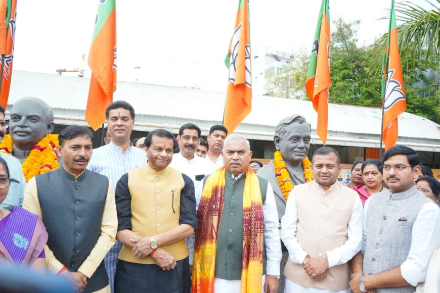 'स्ट्रीम पॉलिटिक्स' से दूर रहे पवैया की वापसी से ग्वालिय-चंबल में पावर का नया सेंटर किया गया स्थापित