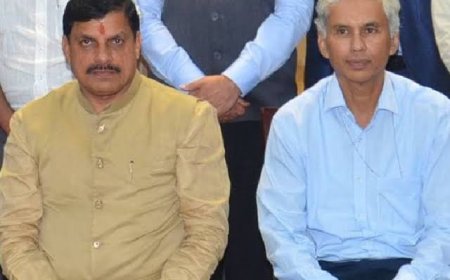 होंगे आप 'सीएम' लेकिन जिले के 'राजा' तो हम हैं प्रदेश की ब्यूरोक्रेसी दे रही सरकार को मौन चुनौती