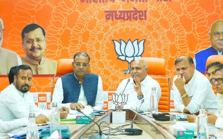 भाजपा में 'छत्रपों' के आगे कमजोर पड़ता संगठन और मजबूत होते 'छोटभइया' नेता अगले चुनाव में बनेंगे समस्या