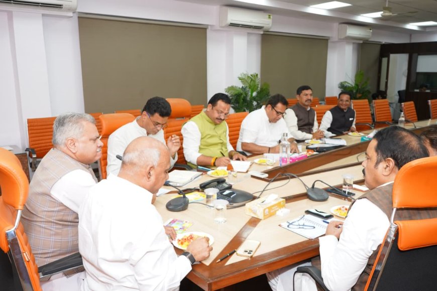 भाजपा के स्थापना दिवस पर 18 जिलों के कार्यालय का होगा भूमिपूजन प्रदेश कार्यालय में हुई बैठक में बनी रणनीति