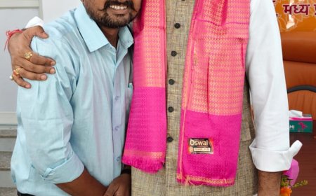 विवेक को 'आशीष' मिलते ही उसने परदे के पीछे रह कर भी भाजपा की रीति-नीति को पर्दे के सामने जीवंत करने का काम किया