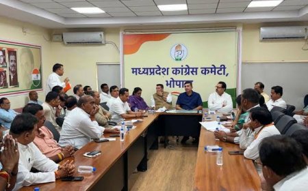 दतिया उपचुनाव में  कांग्रेस अवधेश नायक भारती के बेटे सहित दामोदर यादव में से किसी एक पर दांव लगाने की बना रही प्लानिंग