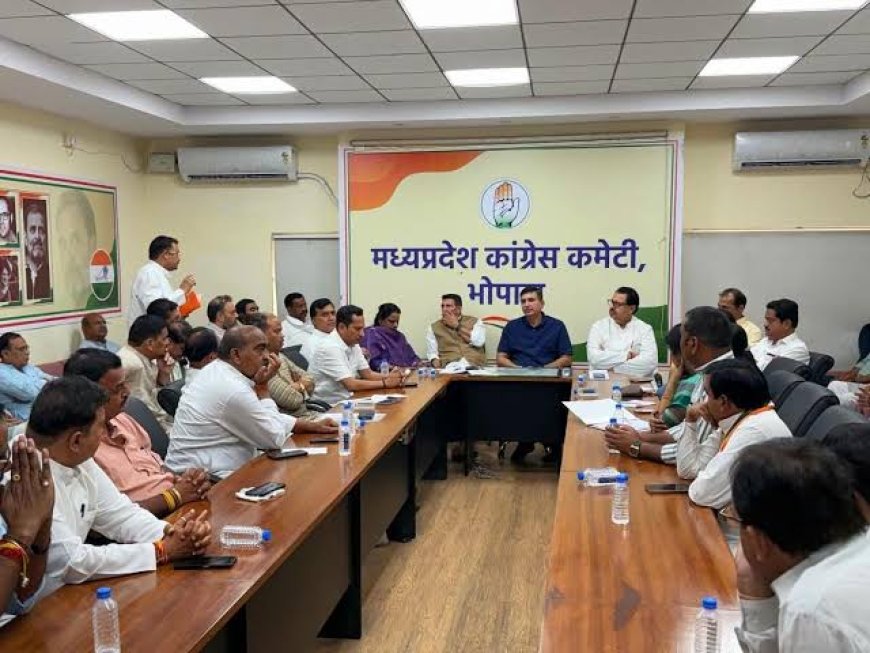 दतिया उपचुनाव में  कांग्रेस अवधेश नायक भारती के बेटे सहित दामोदर यादव में से किसी एक पर दांव लगाने की बना रही प्लानिंग