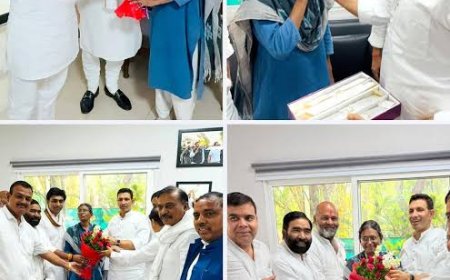 मीनाक्षी के चार 'नट' 'बिरदाबली' गाने को तैयार बांकी सारे नेता भीड़ का हिस्सा सपोर्ट में बोलने को नहीं कोई तैयार