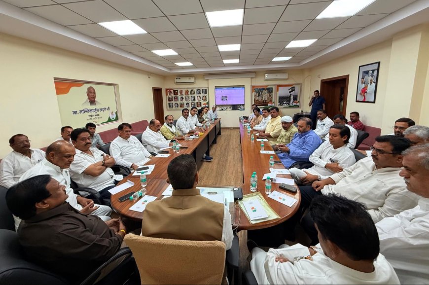 निकाय चुनाव में 'धोखा पत्र' जारी करेगी कांग्रेस छह महीने पहले तय होंगे उम्मीदवार विधायक निभाएंगे 'सारथी' की भूमिका