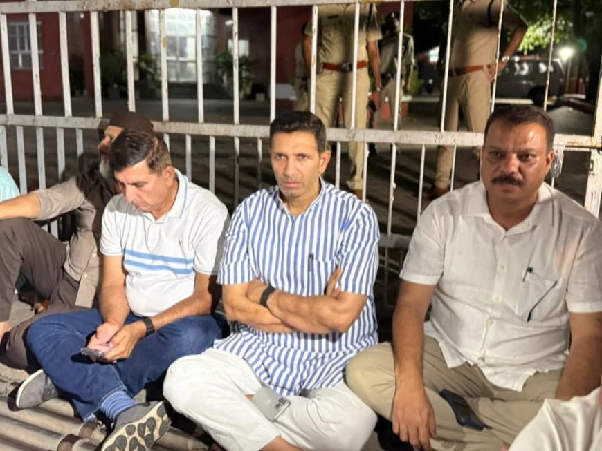 जीतू पटवारी और उमंग सिंघार को सुबह से मालूम था नामांकन रद्द होगा तेलंगाना के कांग्रेस अध्यक्ष दिग्विजय सिंह के निवास ही क्यों गए पढ़िए पूरी खबर मुखबिर पर