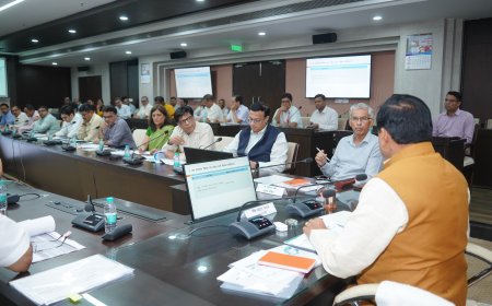 एक्शन मोड पर CM मोहन यादव नोटशीट लटकाने वाले अफसरों पर गिरेगी गाज मंत्रालय में तलब हुई फाइल