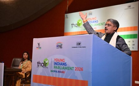 विधानसभा में यंग इंडियंस पार्लियामेंट का आयोजन राज्यसभा सांसद रजनीश अग्रवाल ने युवाओं को किया संबोधित