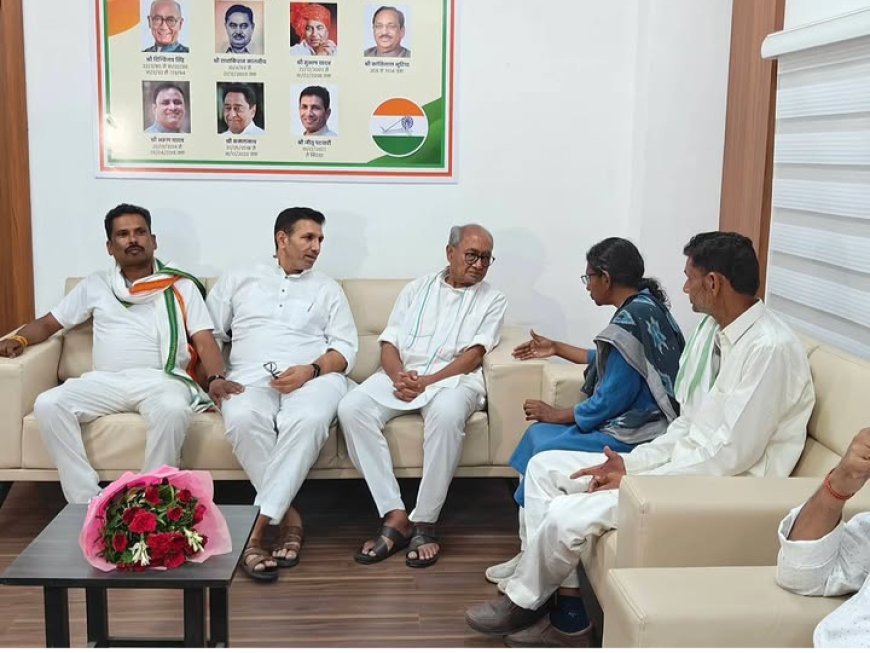 दिग्विजय सिंह सीएम के समर्थन में क्या आए कांग्रेस ने तो उन्हें 'स्लीपर' सेल ही घोषित कर दिया
